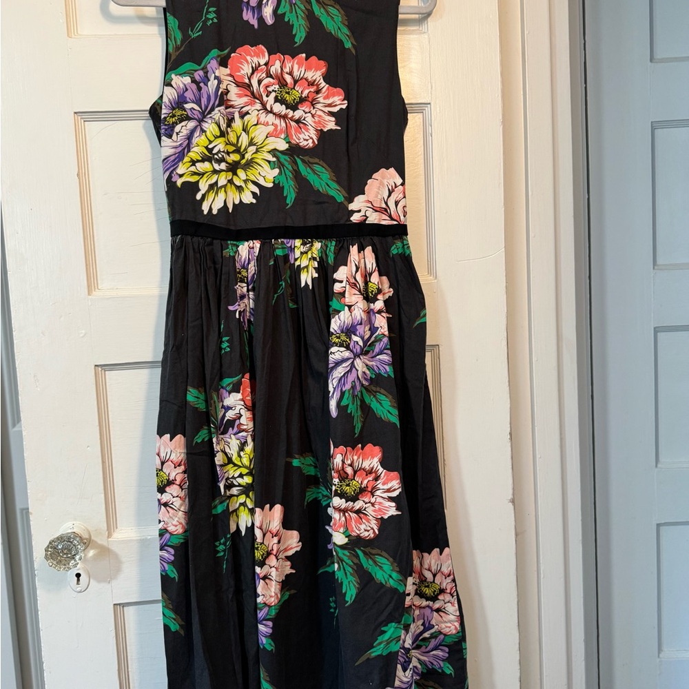Elegant Floral Midi Dress - Black with Multicolor Blooms